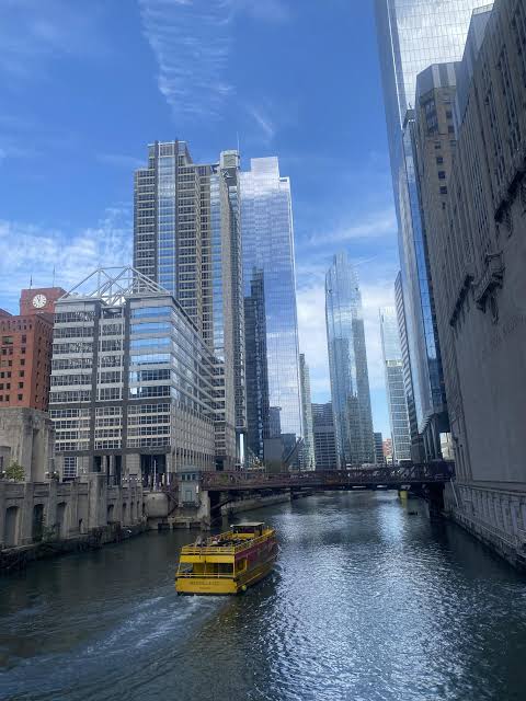 A water taxi on the Chicago River downtown